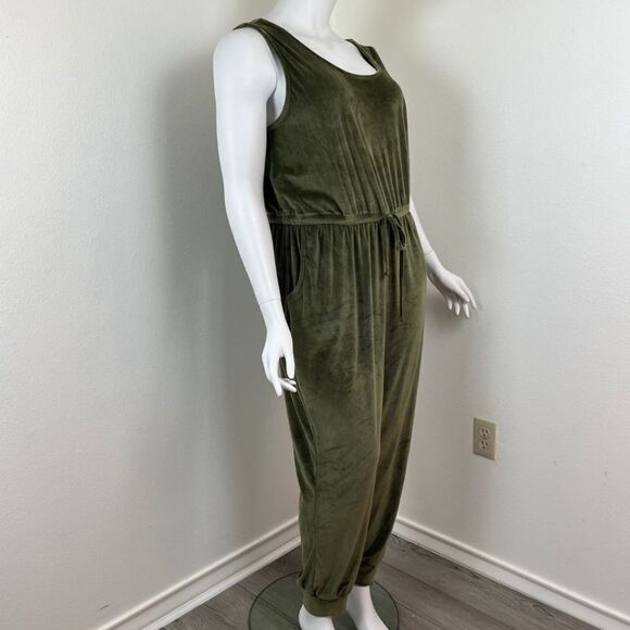 Derek Heart Womens Size 3X Green Velvet Tank Jogger Sleeveless NEW Jumpsuit - Picture 11 of 12